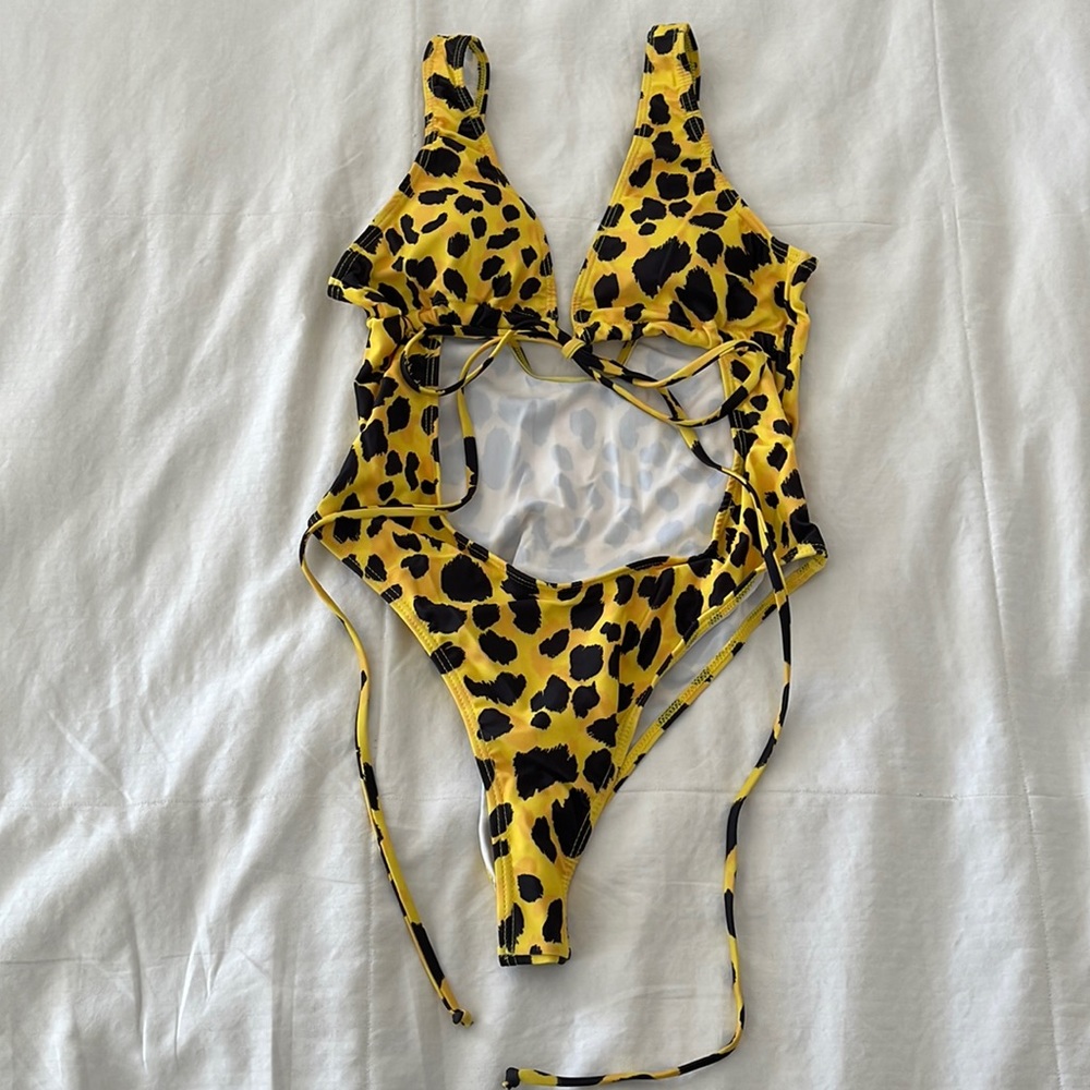 Yellow Cheetah One Piece Swimwear